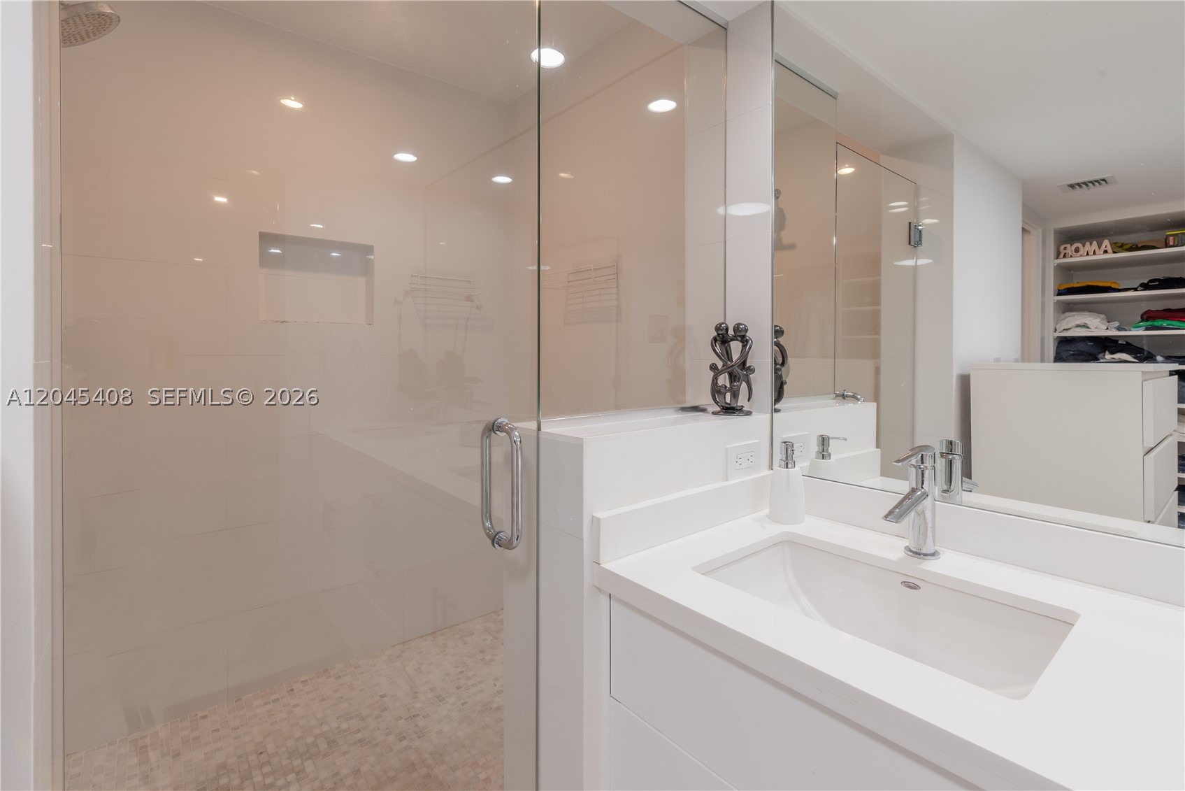 151 Crandon Blvd 122 Property Photo 19