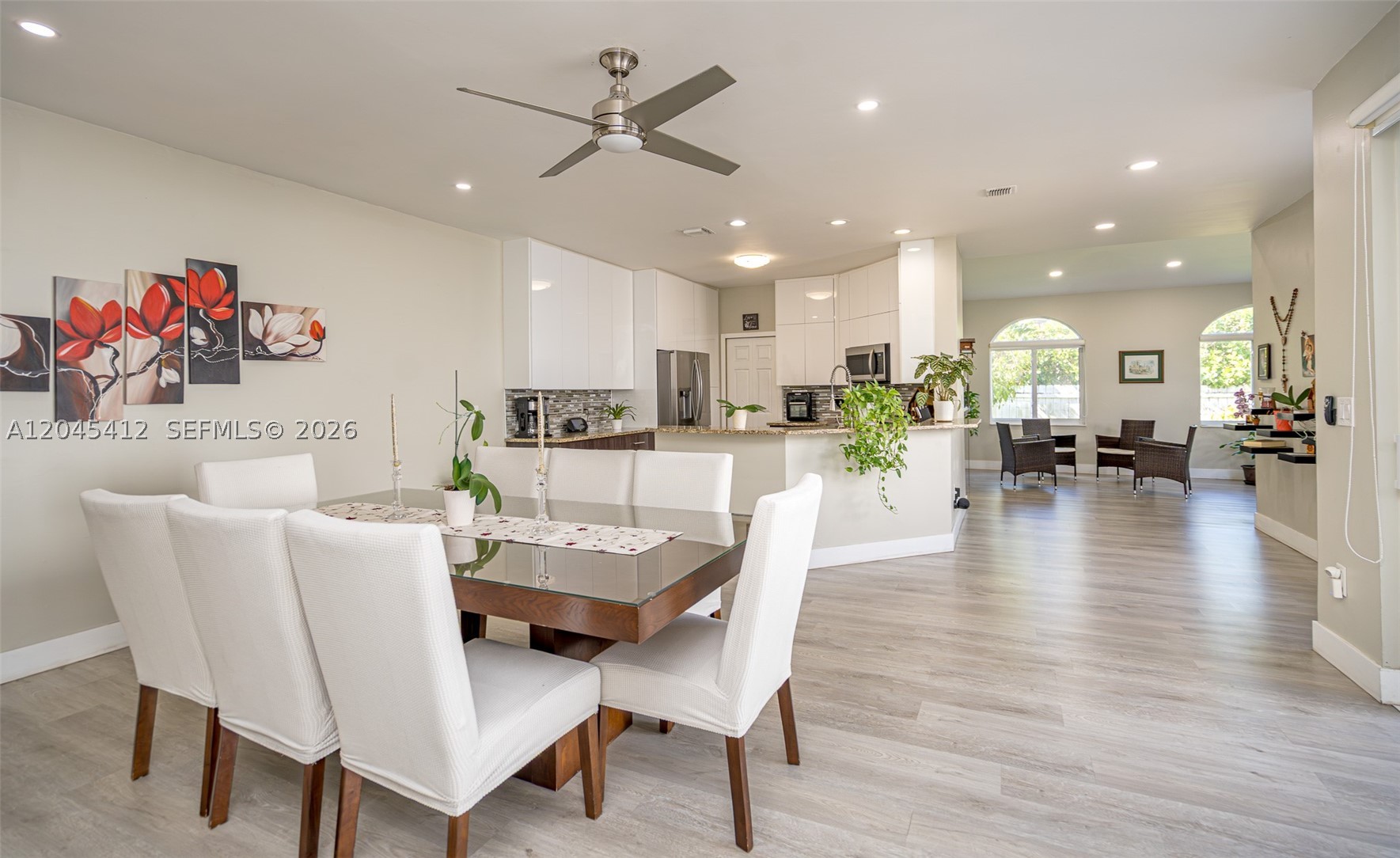 A12045412 Property Photo 21