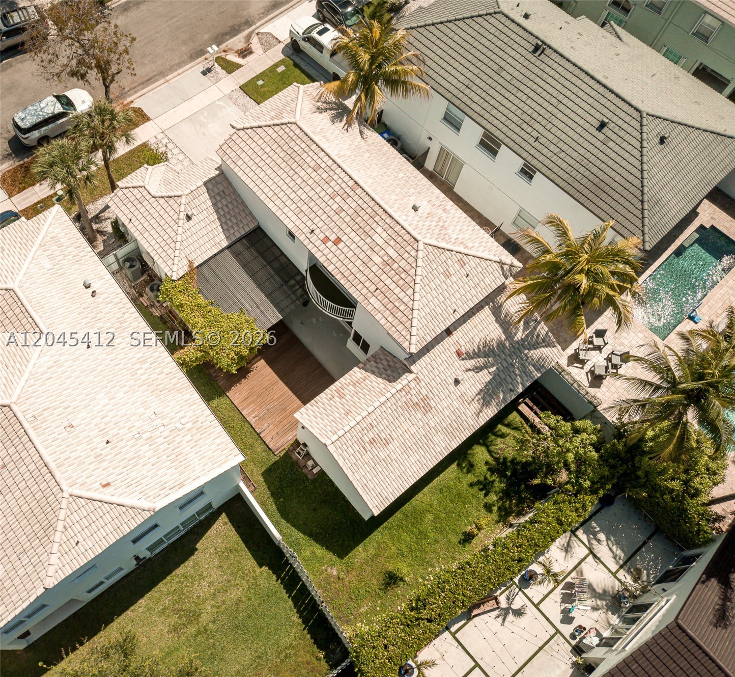 A12045412 Property Photo 47