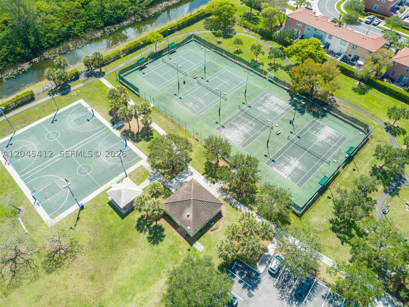 A12045412 Property Photo 51