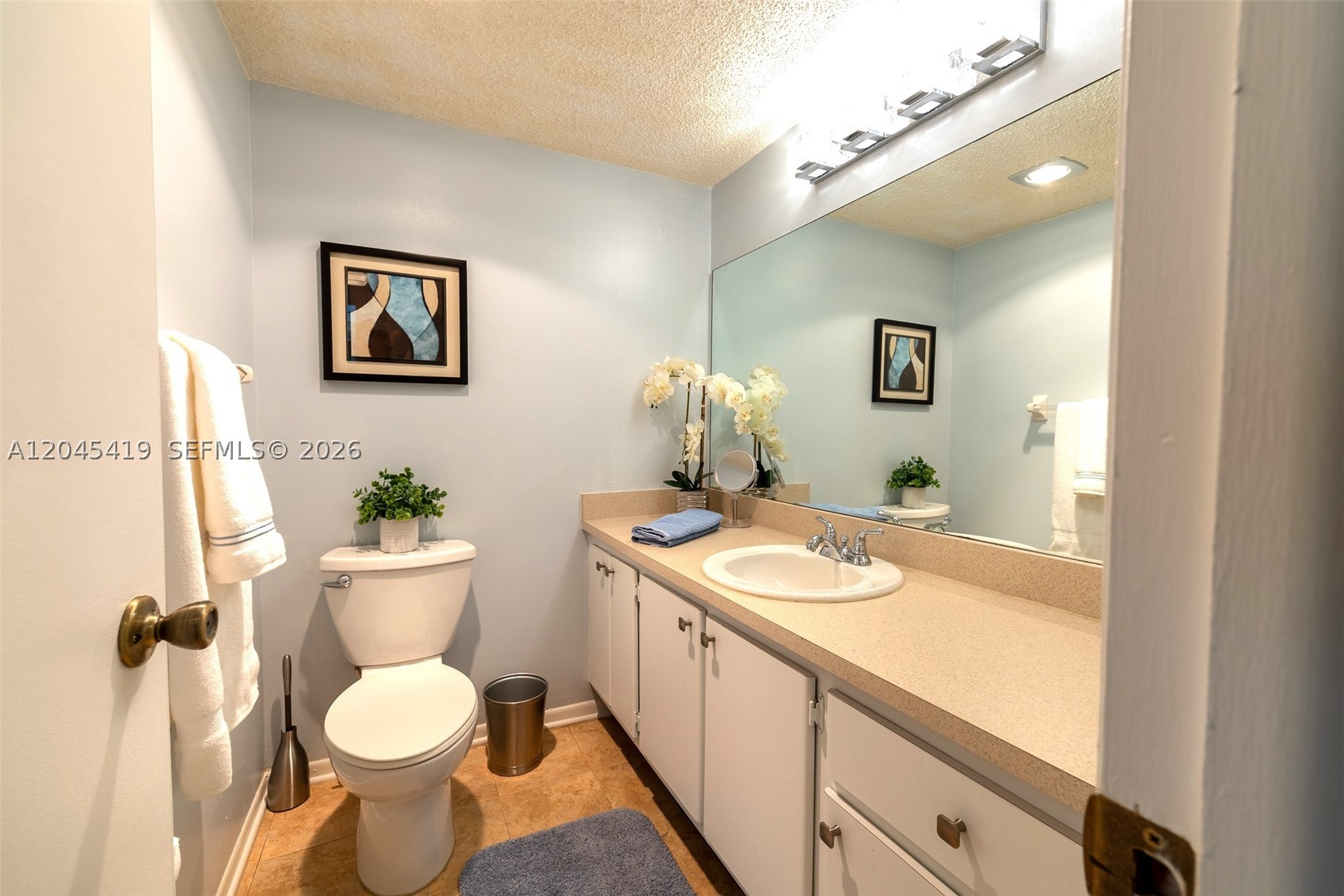 8814 W Mcnab Rd 204 Property Photo 17