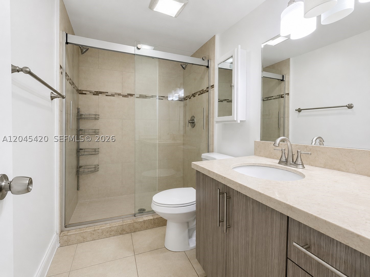 3900 N Hills Dr 108 Property Photo 6