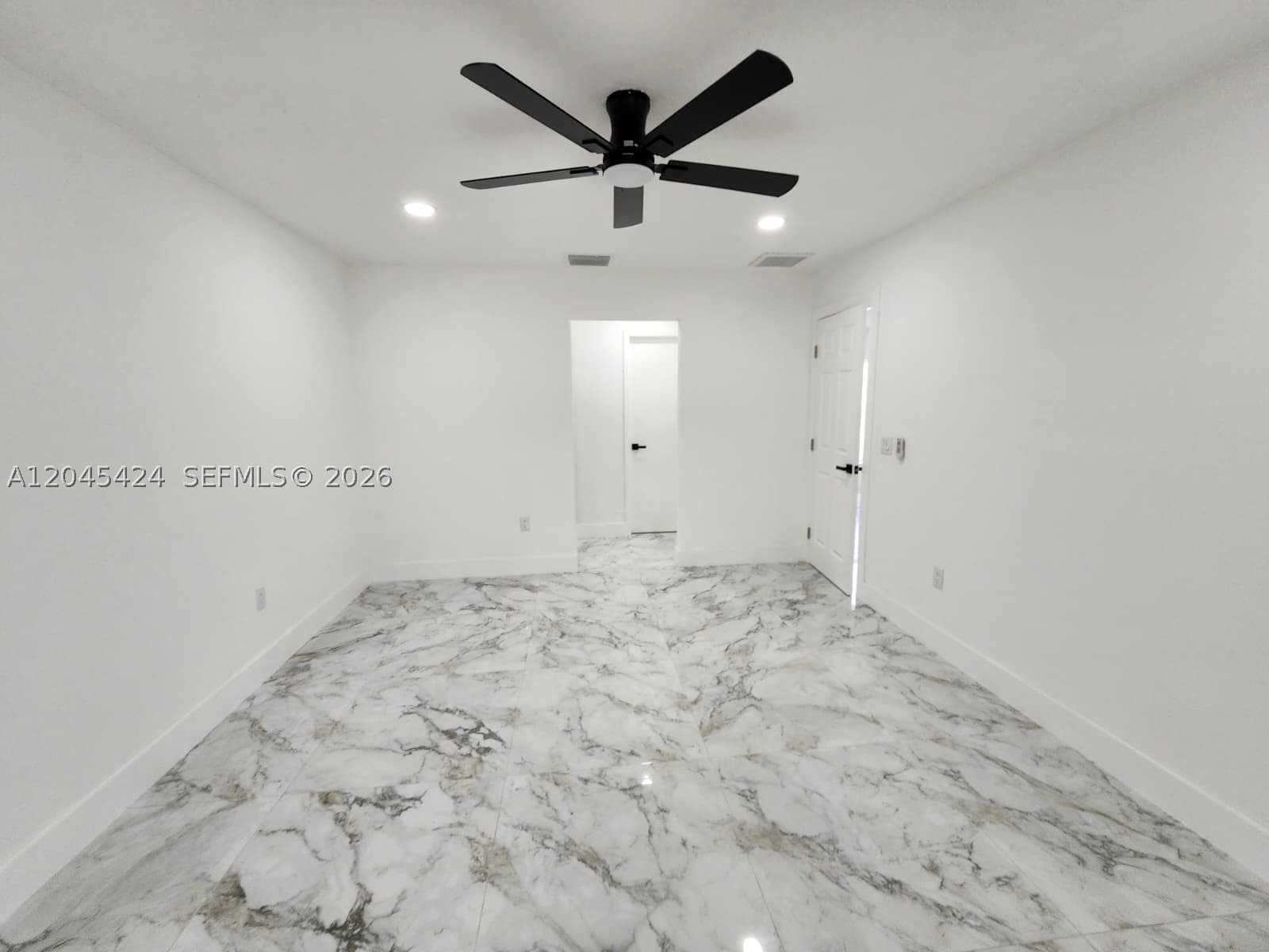 3133 Washigton Road Property Photo 12