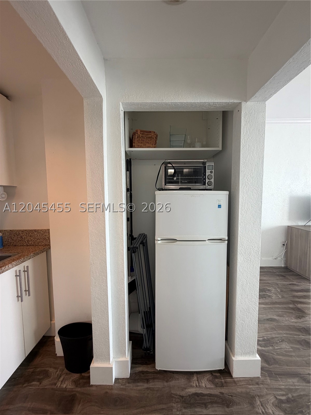 700 Biltmore Way 1216 Property Photo 10