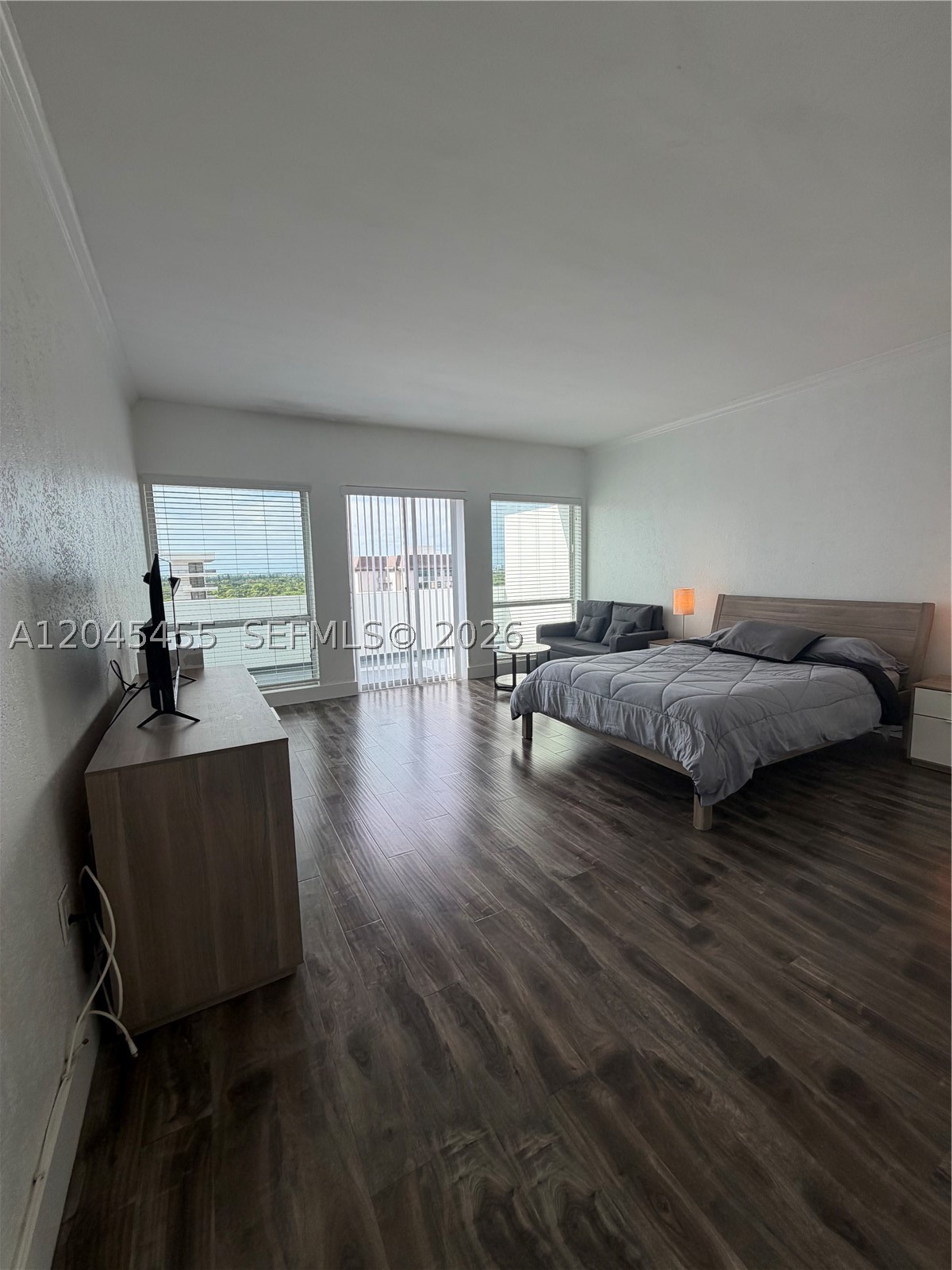 700 Biltmore Way 1216 Property Photo 11