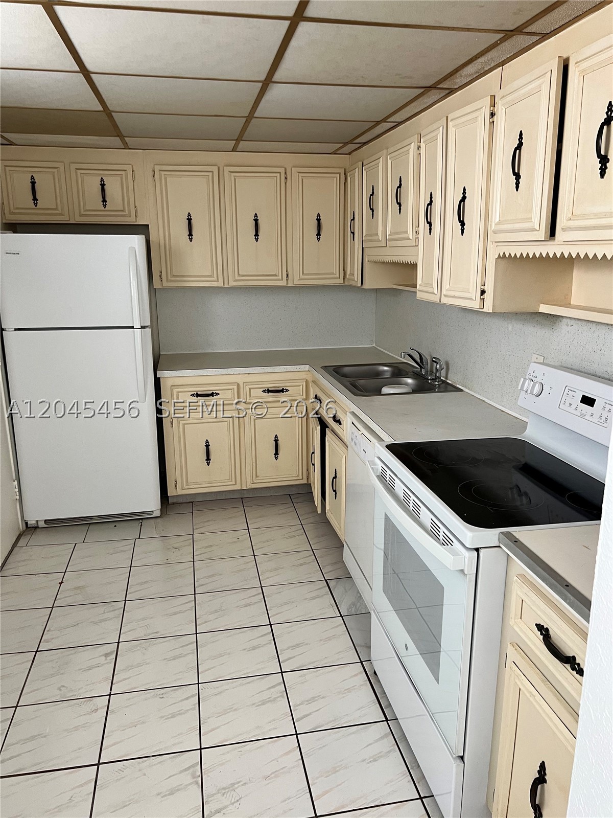 1750 James Ave 7k Property Photo 9