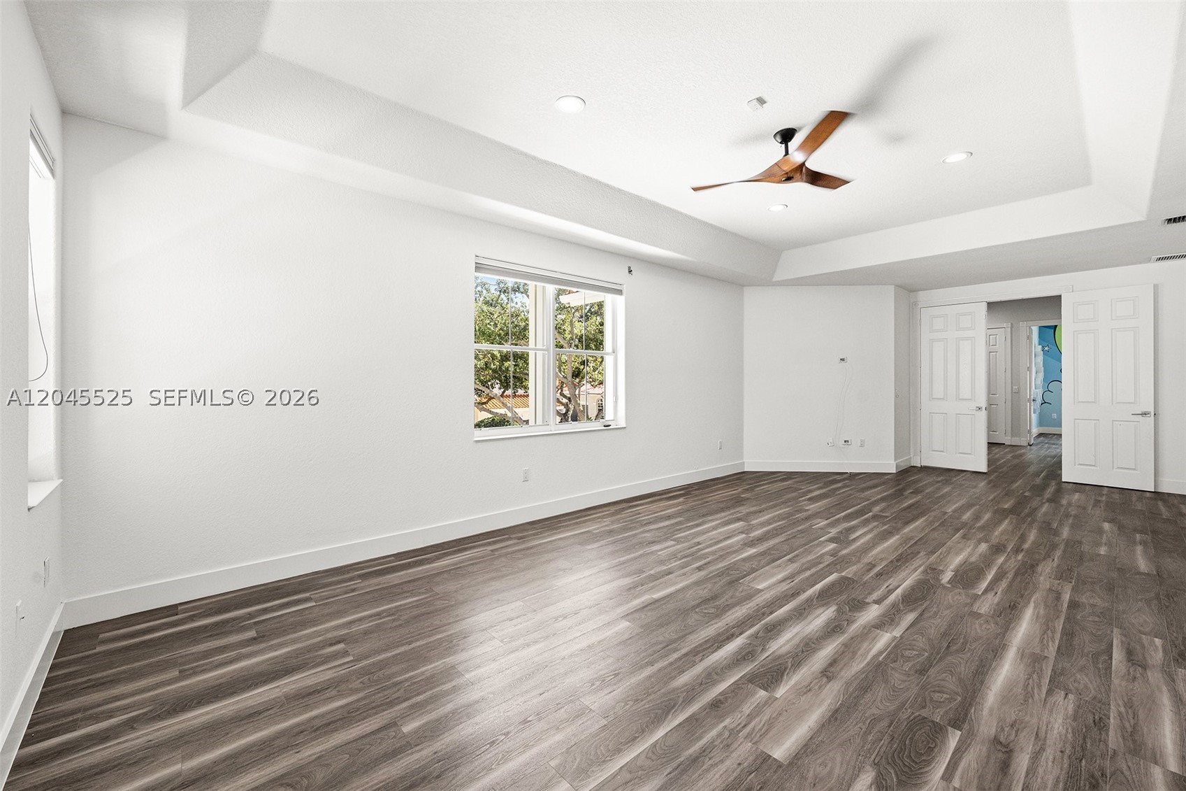 1549 Shoreline Way Property Photo 20