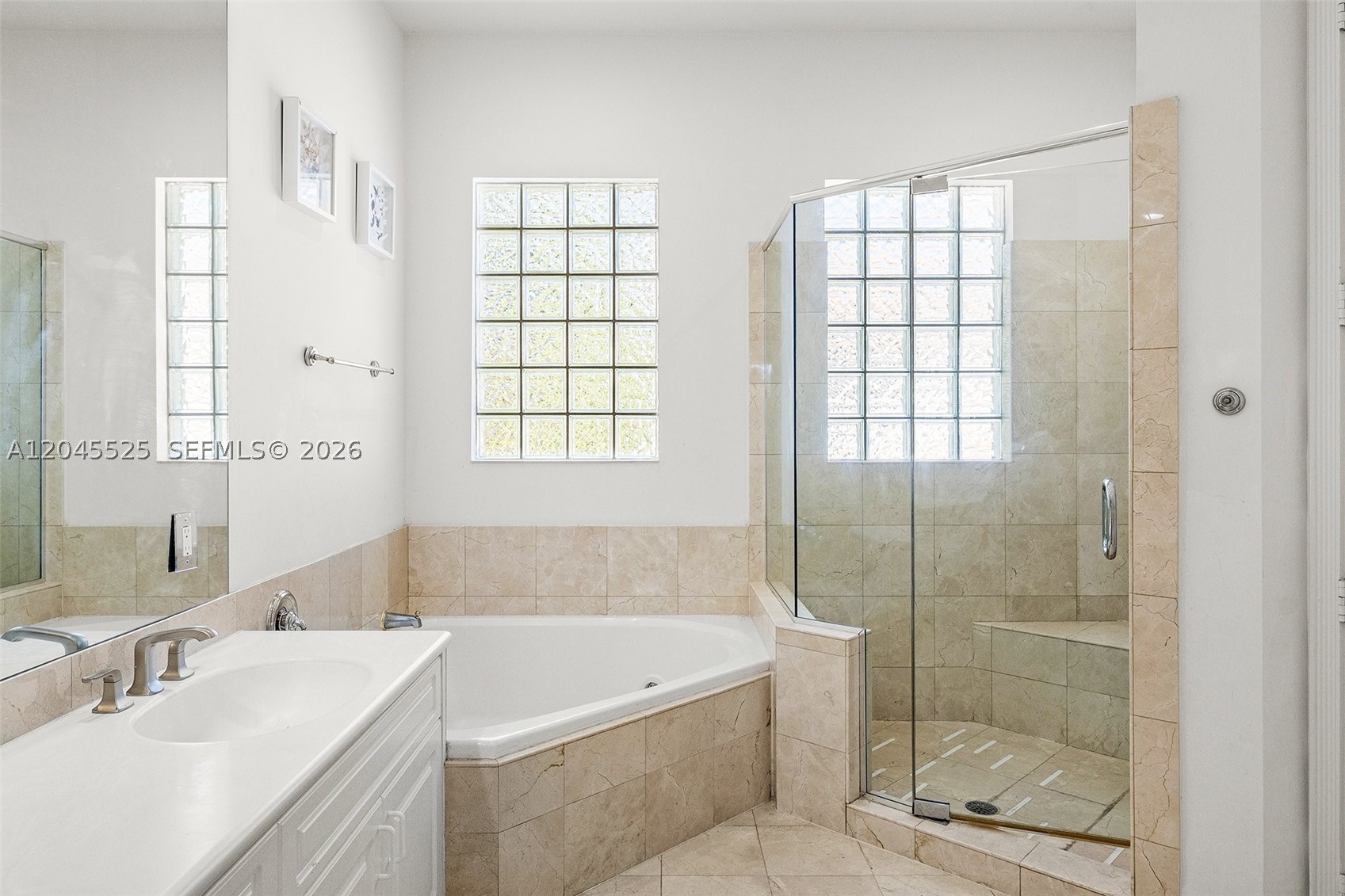 1549 Shoreline Way Property Photo 21
