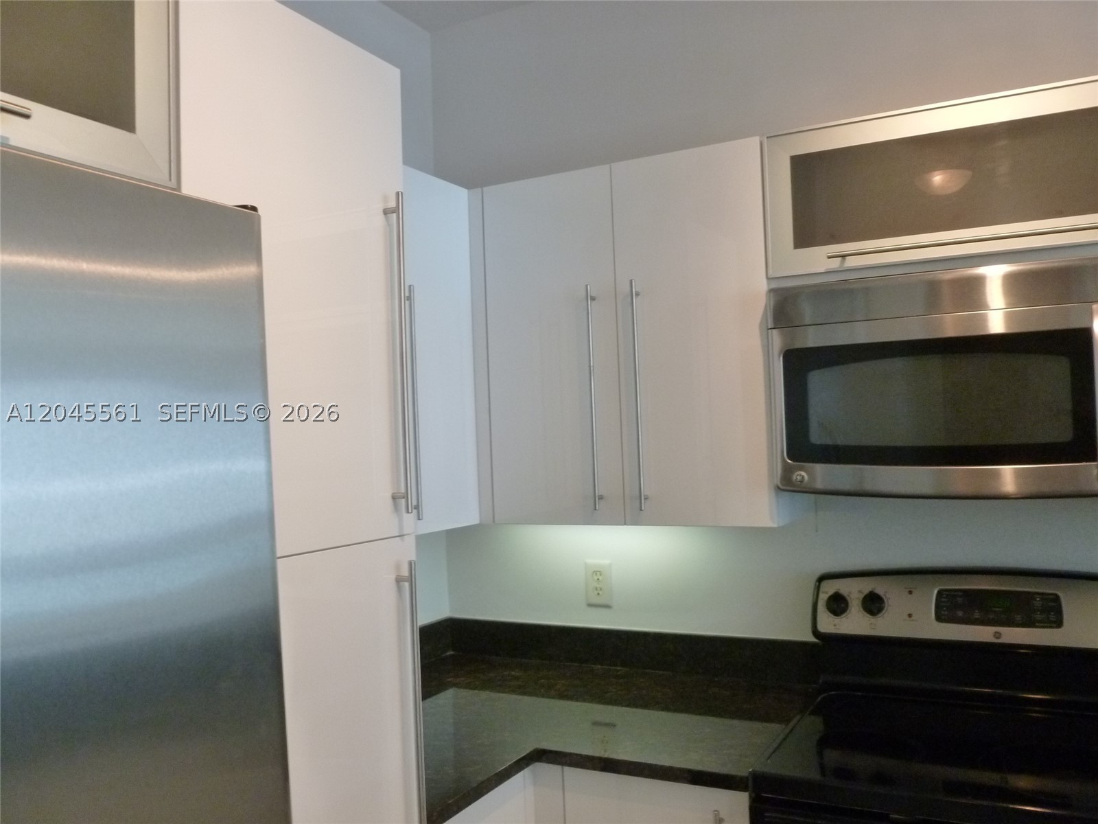 7350 Sw 89th St 807s Property Photo 6