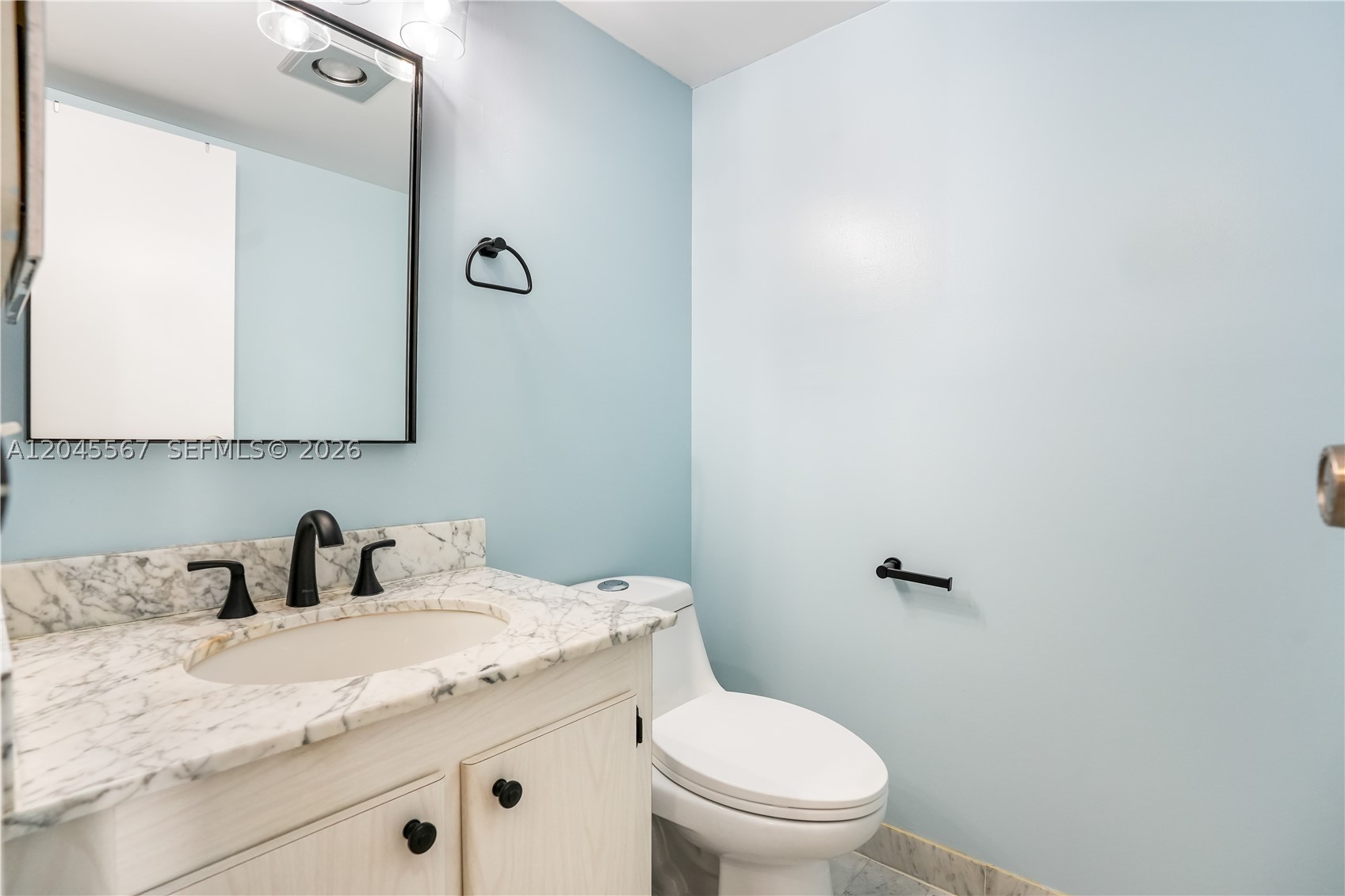 2301 S Ocean Dr 1006 Property Photo 10