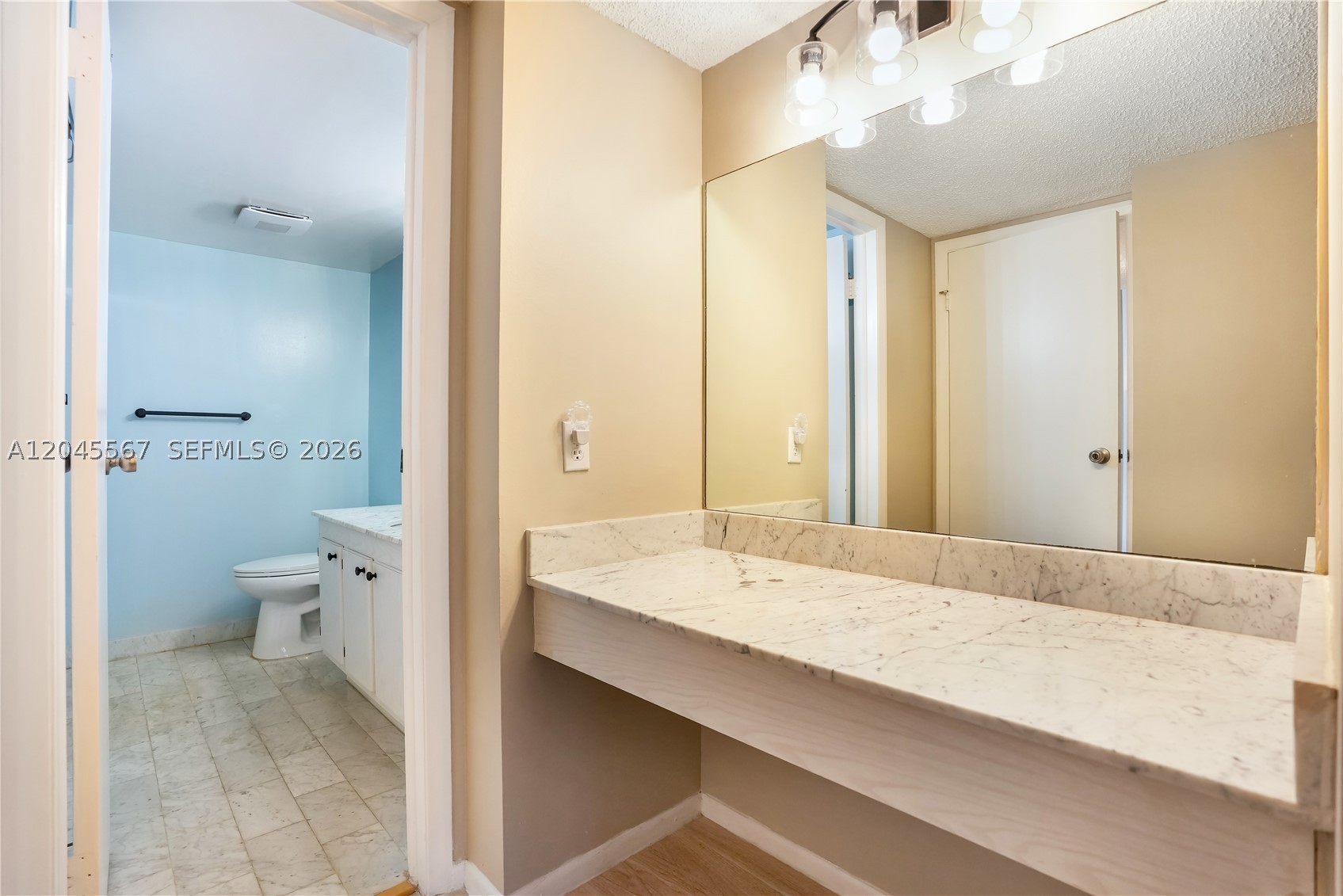 2301 S Ocean Dr 1006 Property Photo 11