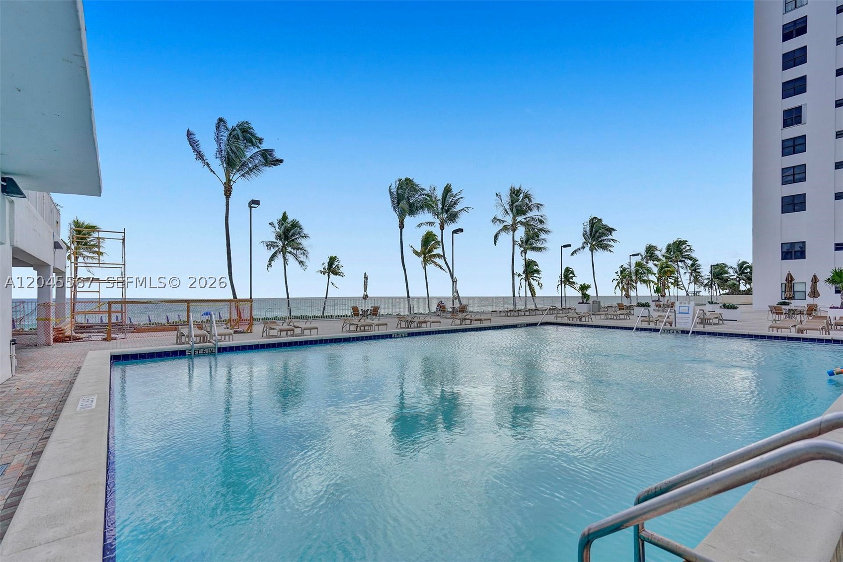 2301 S Ocean Dr 1006 Property Photo 18