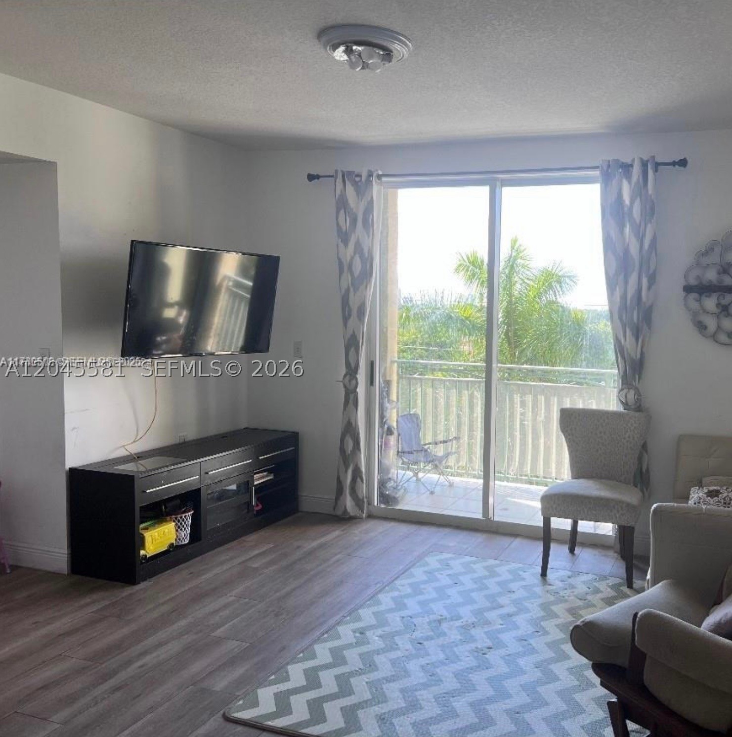 3500 Coral Way 513 Property Photo 4