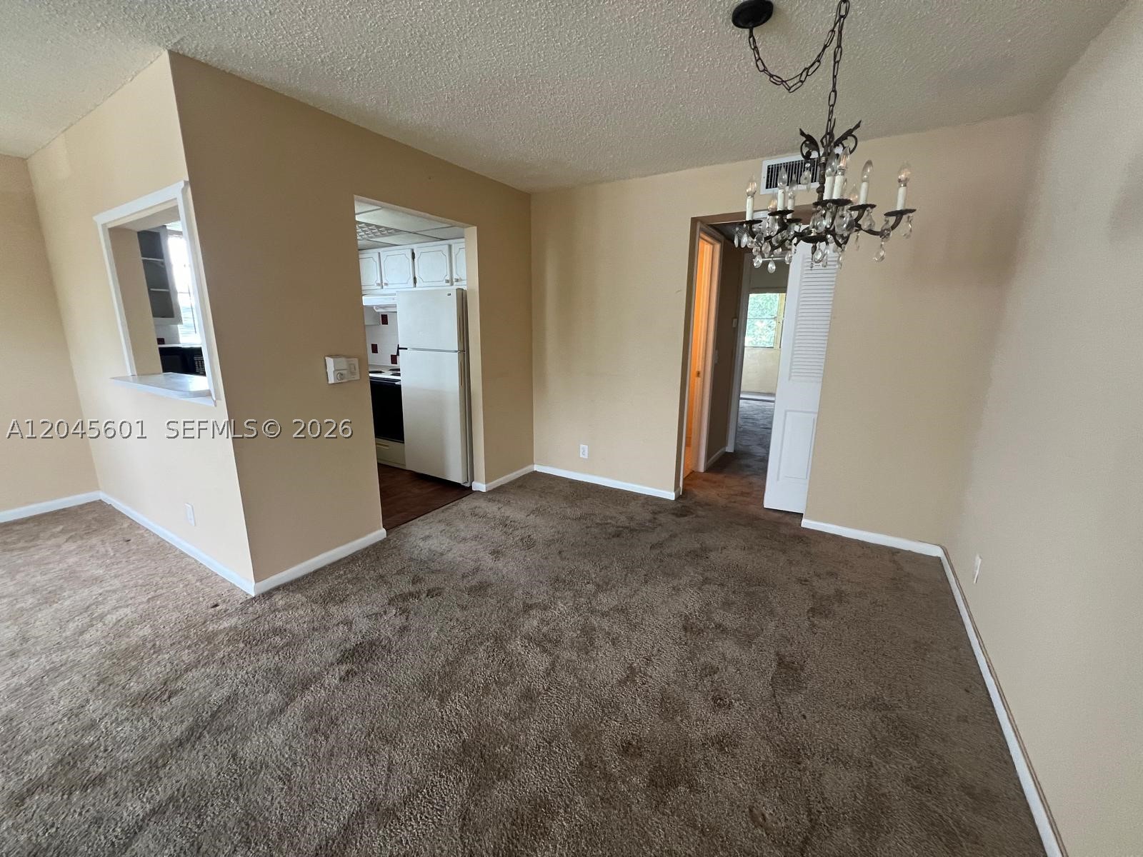 391 Windsor Q 0 Property Photo 6