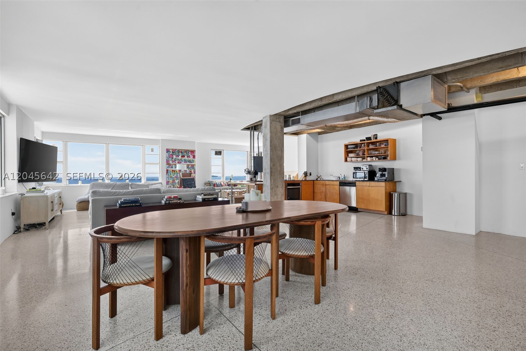 5255 Collins Ave 12e Property Photo 6