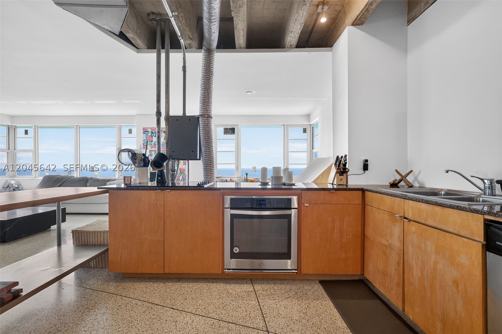 5255 Collins Ave 12e Property Photo 10