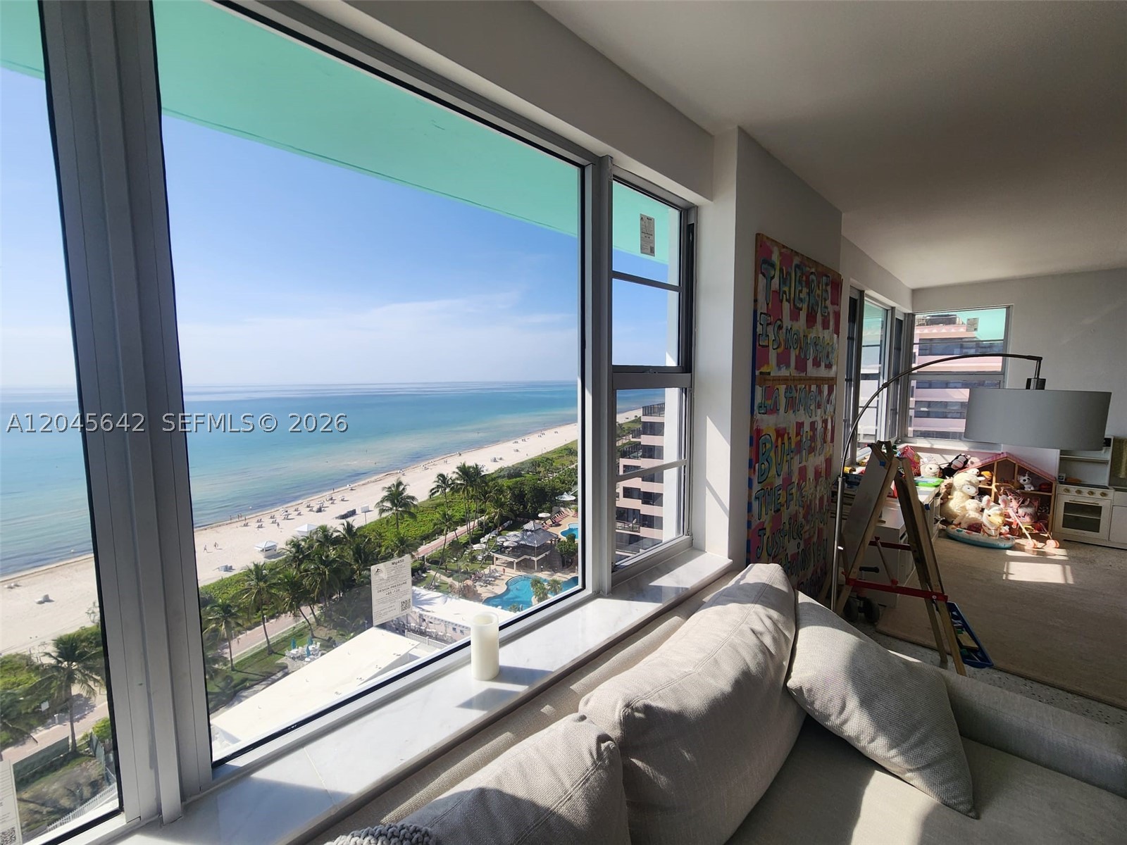 5255 Collins Ave 12e Property Photo 13