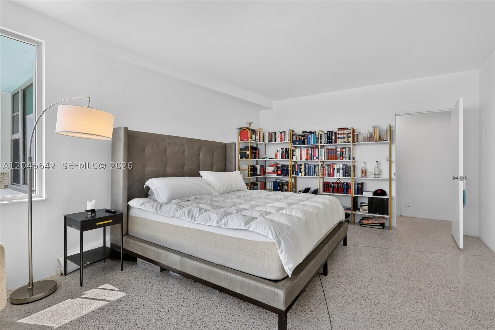 5255 Collins Ave 12e Property Photo 25