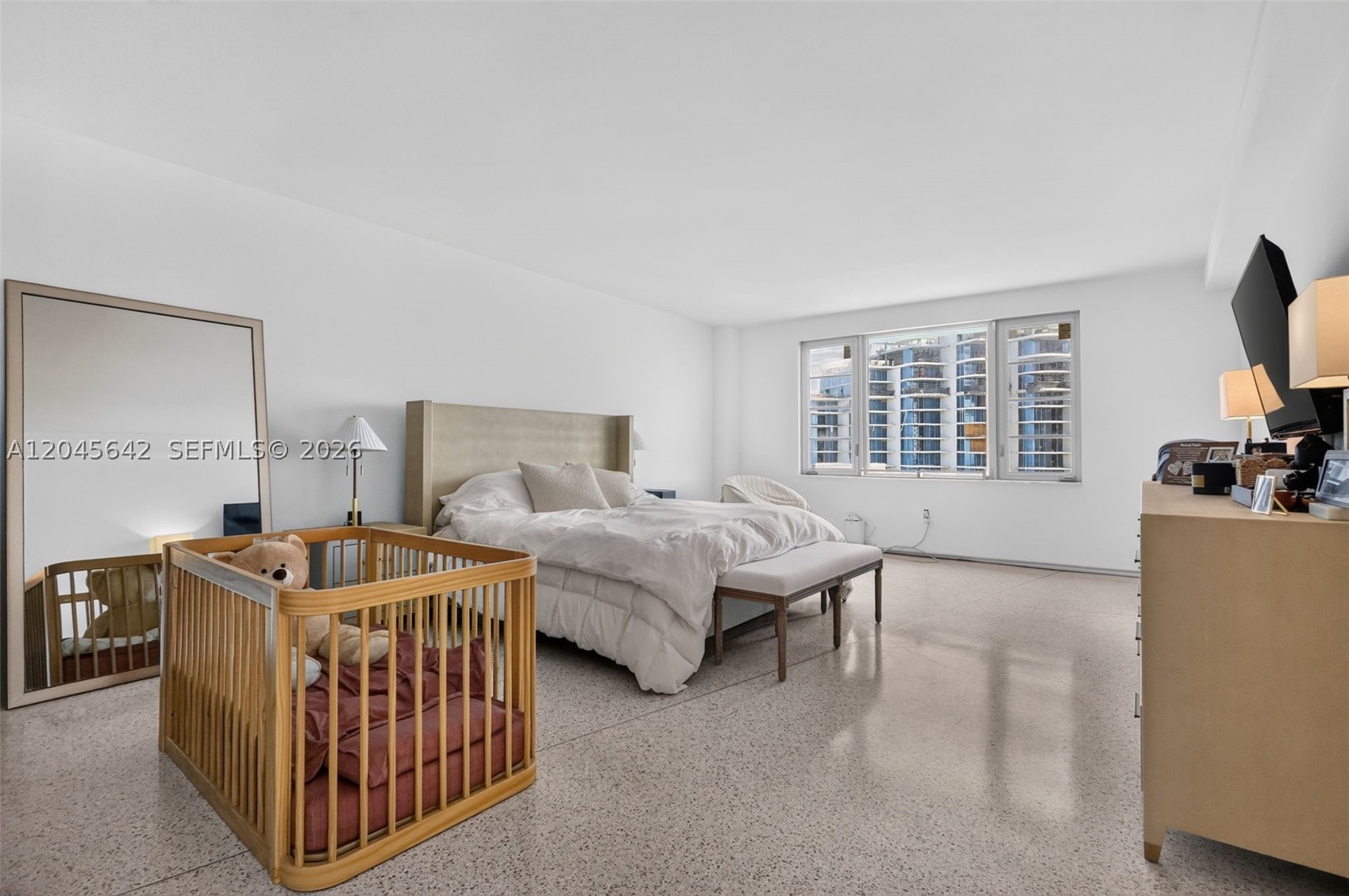 5255 Collins Ave 12e Property Photo 28