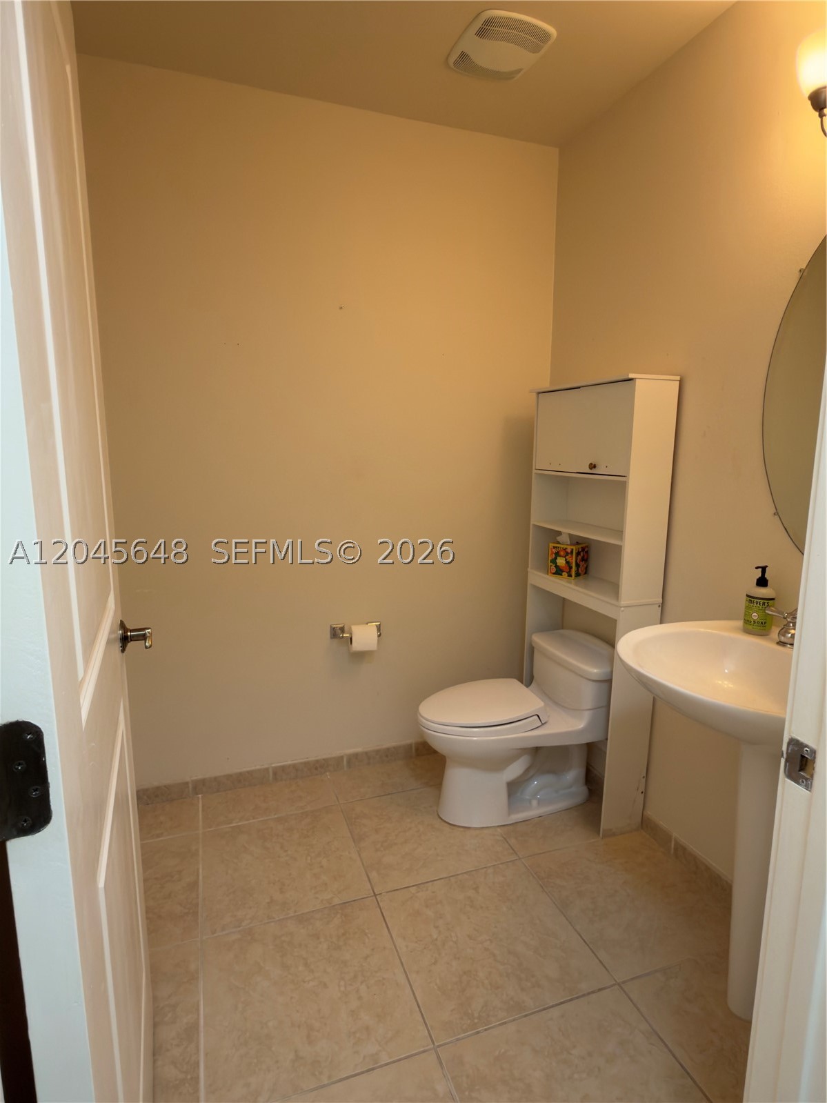 16100 Emerald Estates Dr 281 Property Photo 6