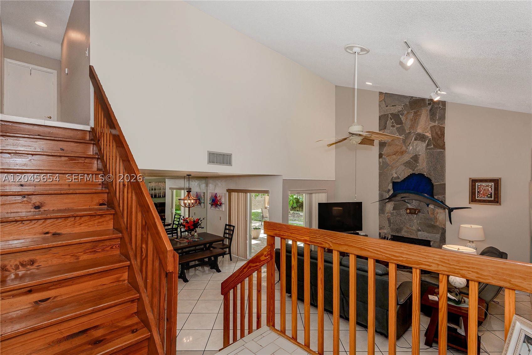 17617 Nw 61st Ct N Property Photo 4