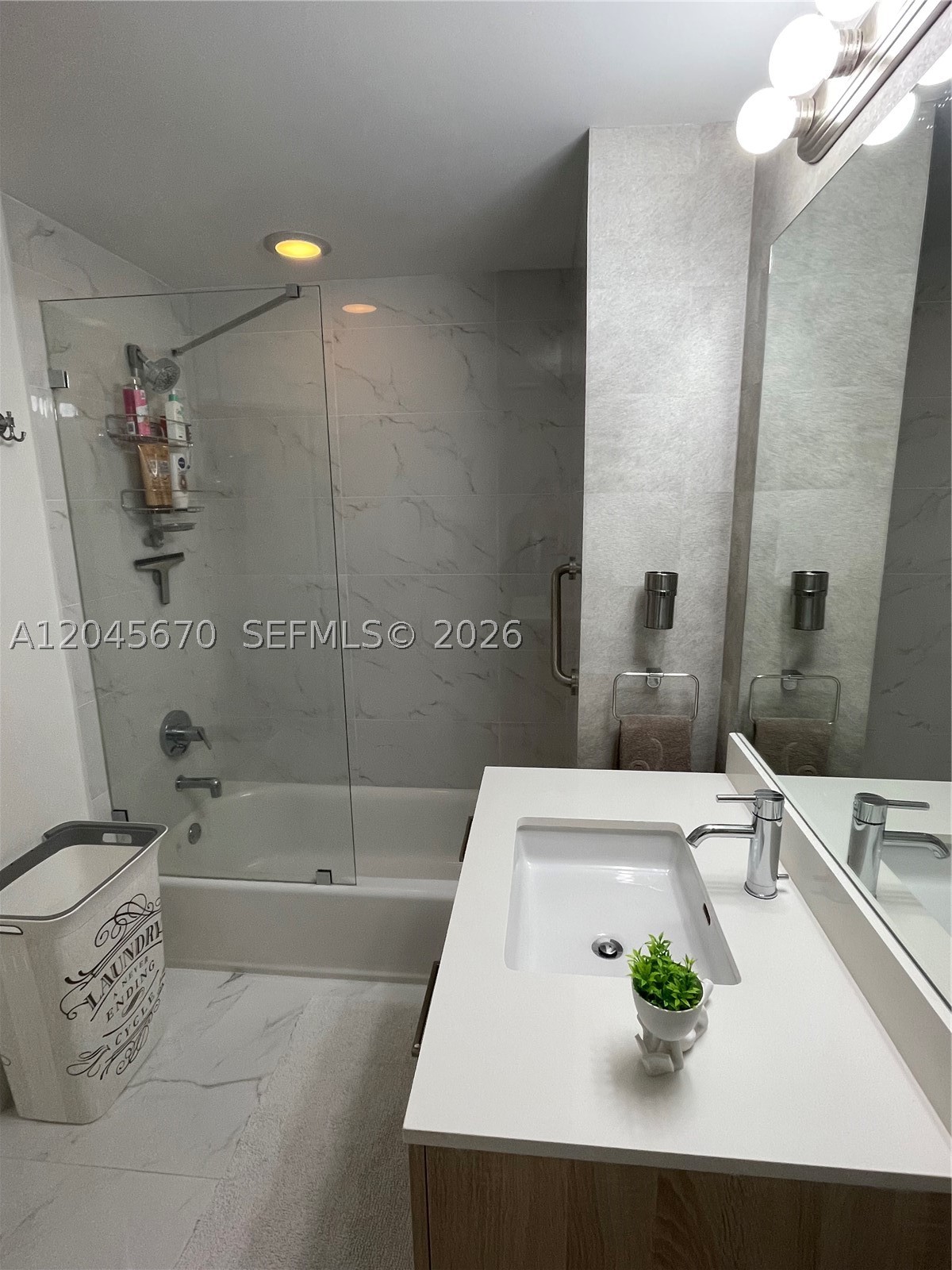 16385 Biscayne Blvd 2601 +2 Parkings Property Photo 39