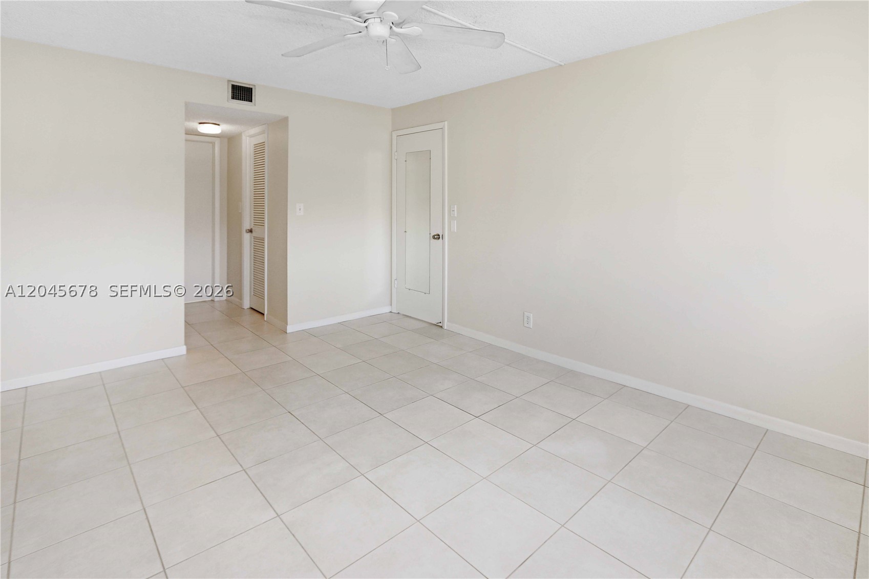 505 E Dania Beach Blvd 4-3g Property Photo 5