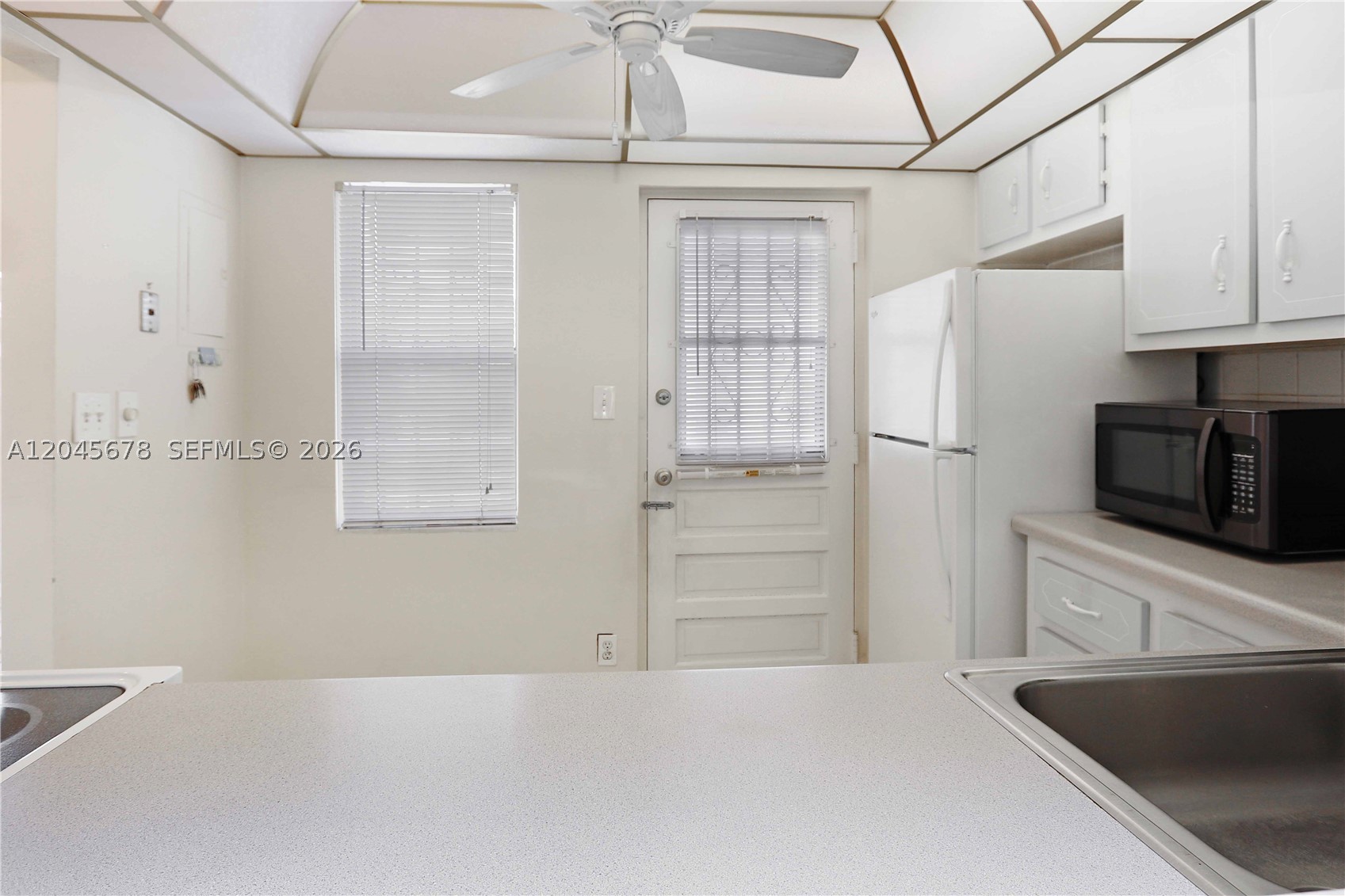 505 E Dania Beach Blvd 4-3g Property Photo 11