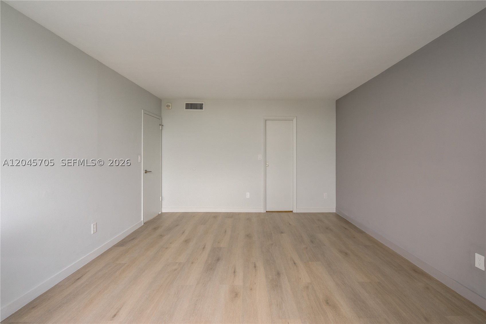 2000 Ne 135th St 908 Property Photo 16