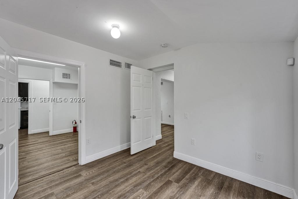 1225 Alton Rd Property Photo 9