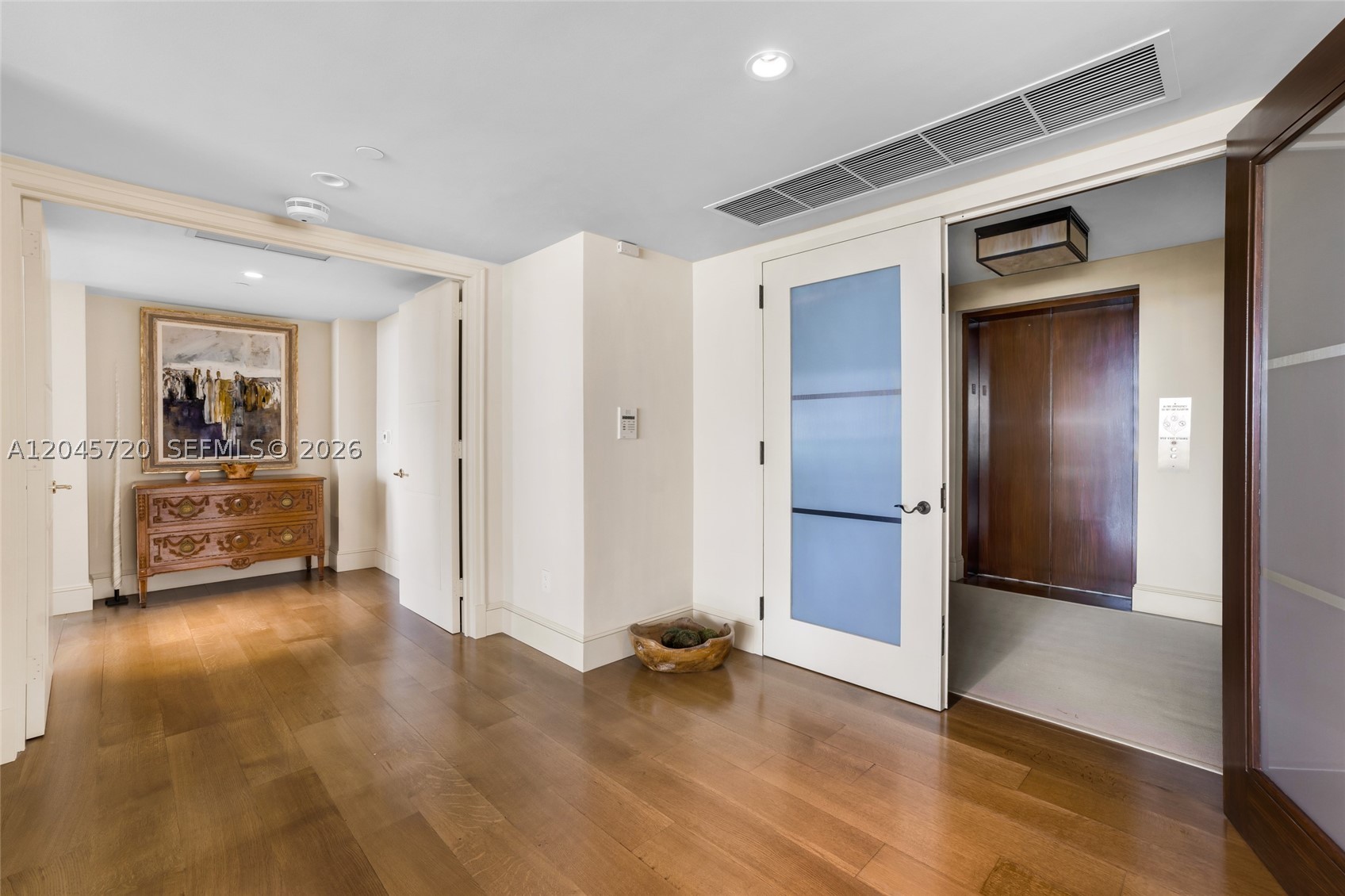 20155 Ne 38th Ct 904 Property Photo 11