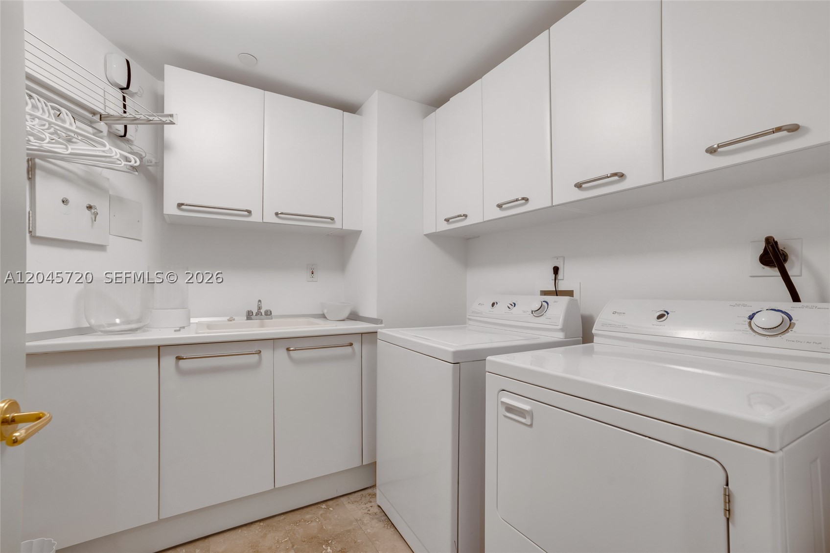 20155 Ne 38th Ct 904 Property Photo 26