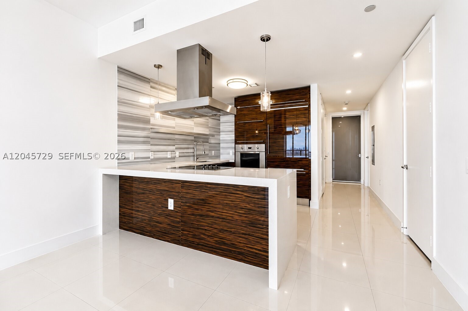 1100 Biscayne Blvd 4402 Property Photo 8