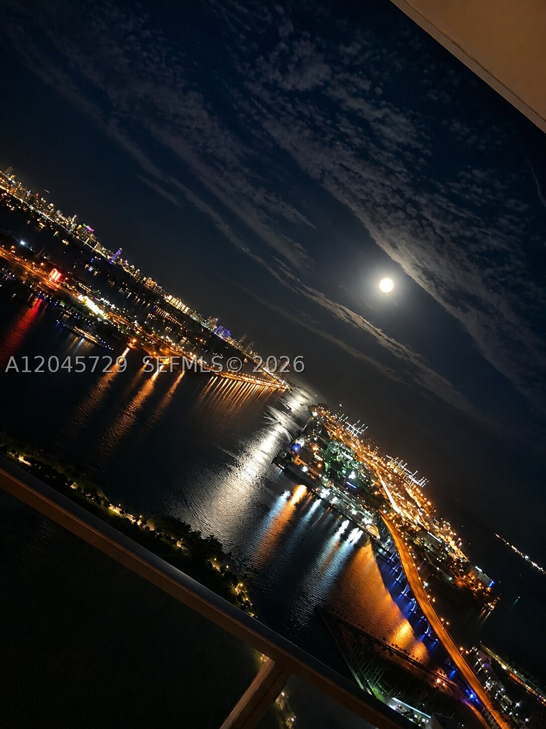 1100 Biscayne Blvd 4402 Property Photo 14