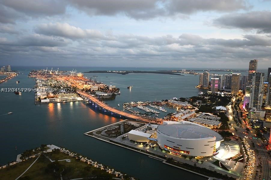 1100 Biscayne Blvd 4402 Property Photo 19