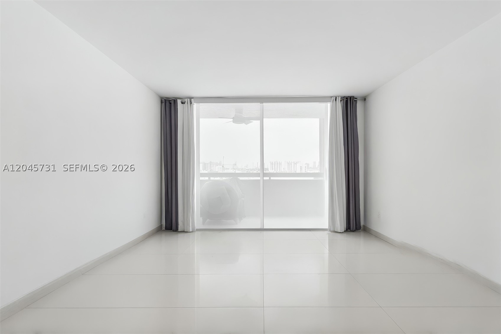1775 Washington Ave 14f Property Photo 6