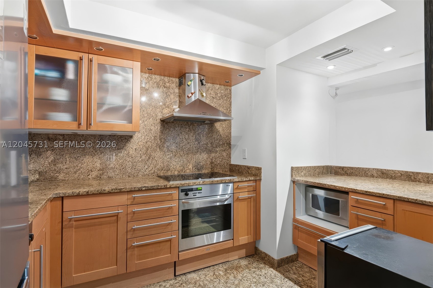1775 Washington Ave 14f Property Photo 13