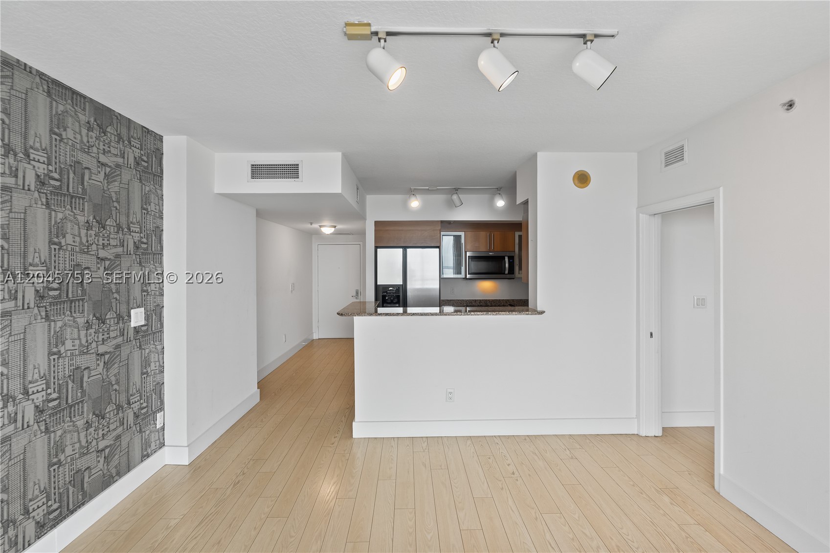 335 S Biscayne Blvd 3503 Property Photo 16