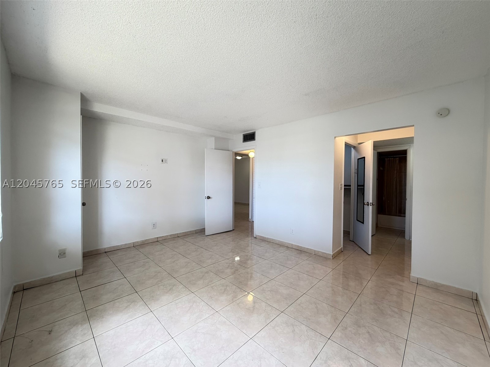 8411 Nw 8th St 206 Property Photo 14