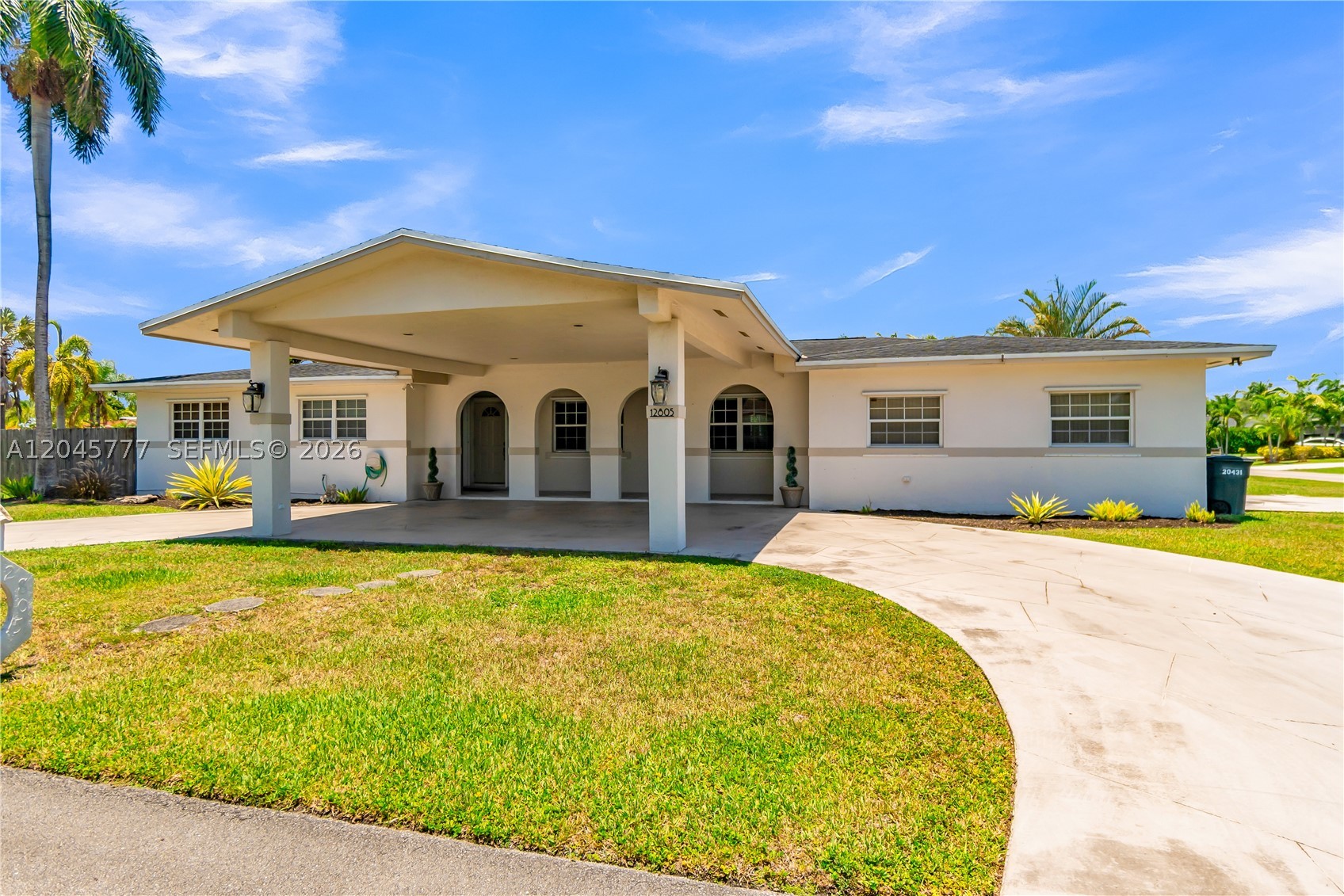 12805 Sw 193rd Ter Property Photo 5
