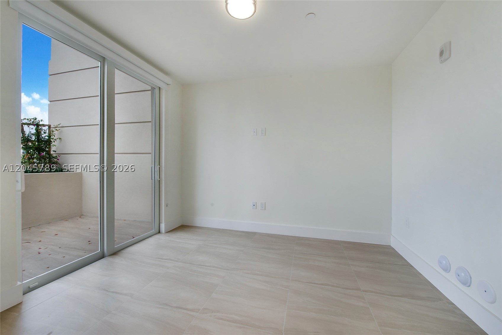 120 Salamanca Ave Ph Property Photo 10
