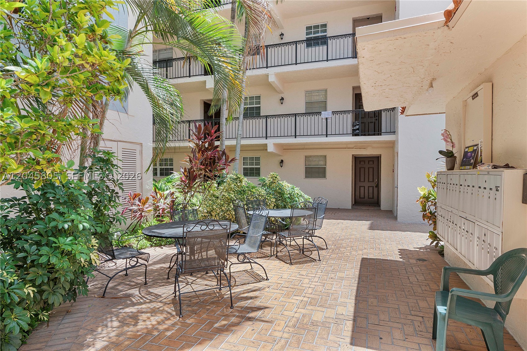 610 Tennis Club Dr 104 Property Photo 25