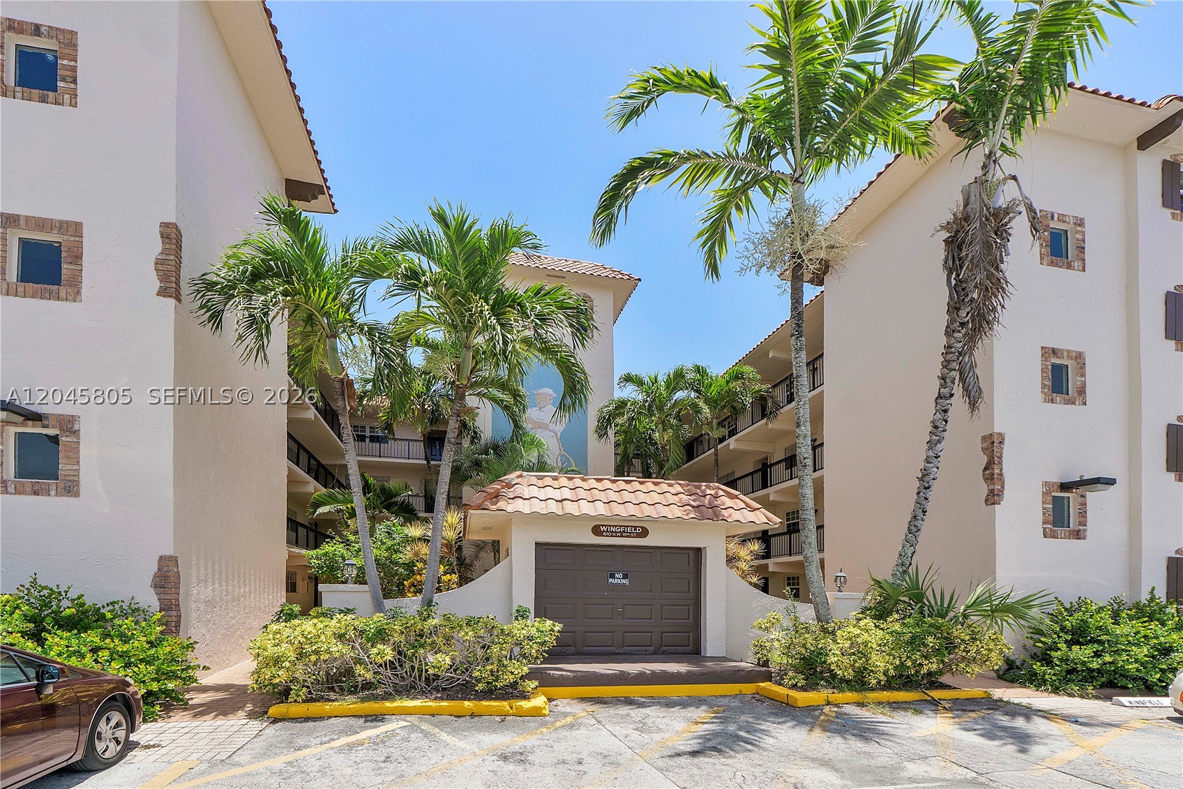 610 Tennis Club Dr 104 Property Photo 26