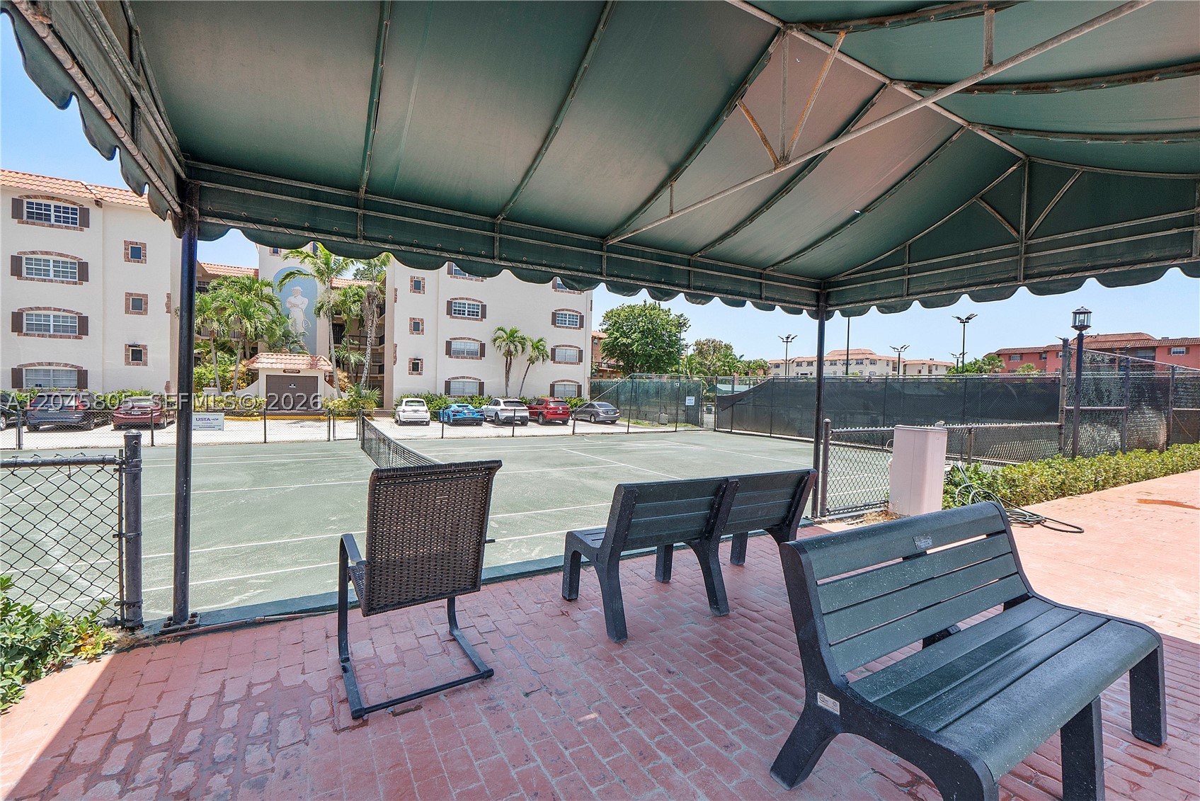 610 Tennis Club Dr 104 Property Photo 27