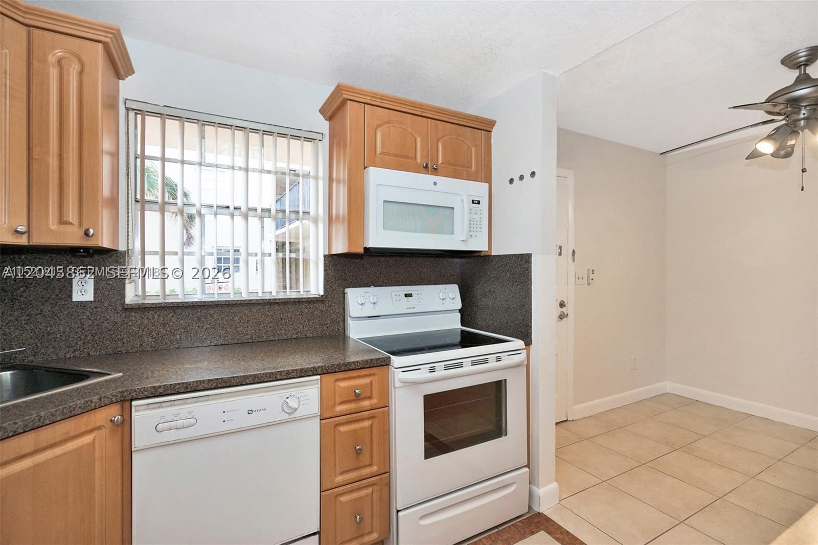 8500 Sw 109 Ave 6-102 Property Photo 8