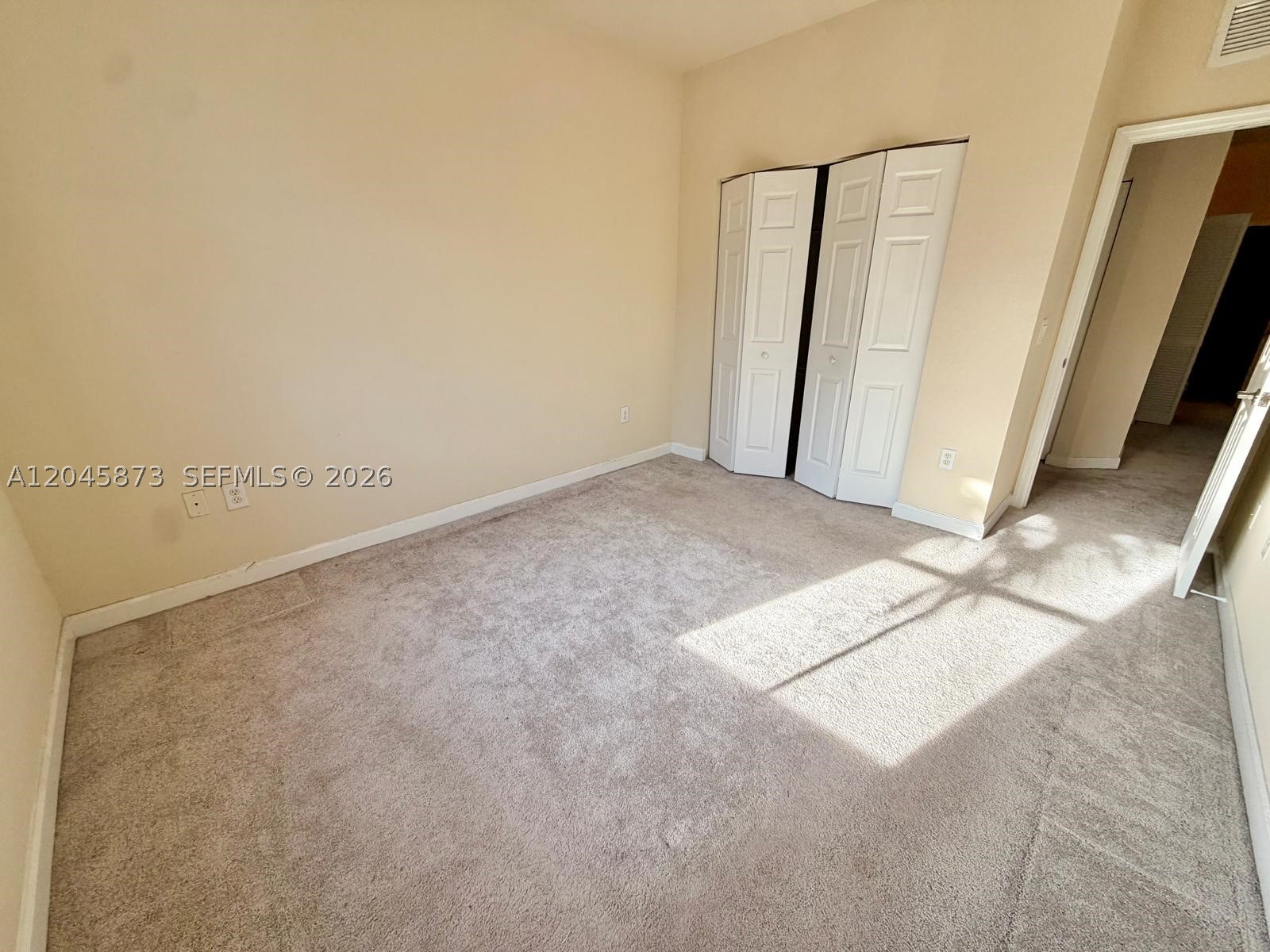 8965 Nw 98th Ave . Property Photo 22
