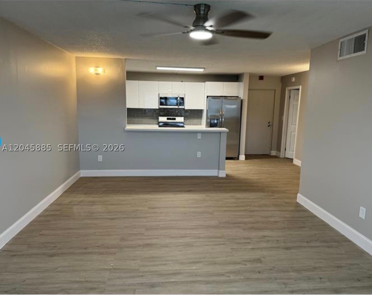 A12045885 Property Photo 6