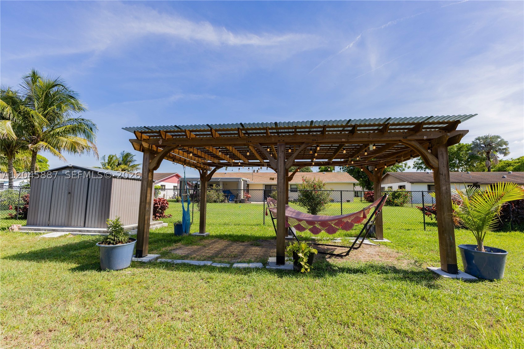 1721 Nw 191st St Property Photo 9