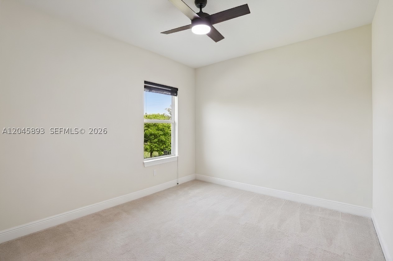1636 Trailhead Ter Property Photo 23