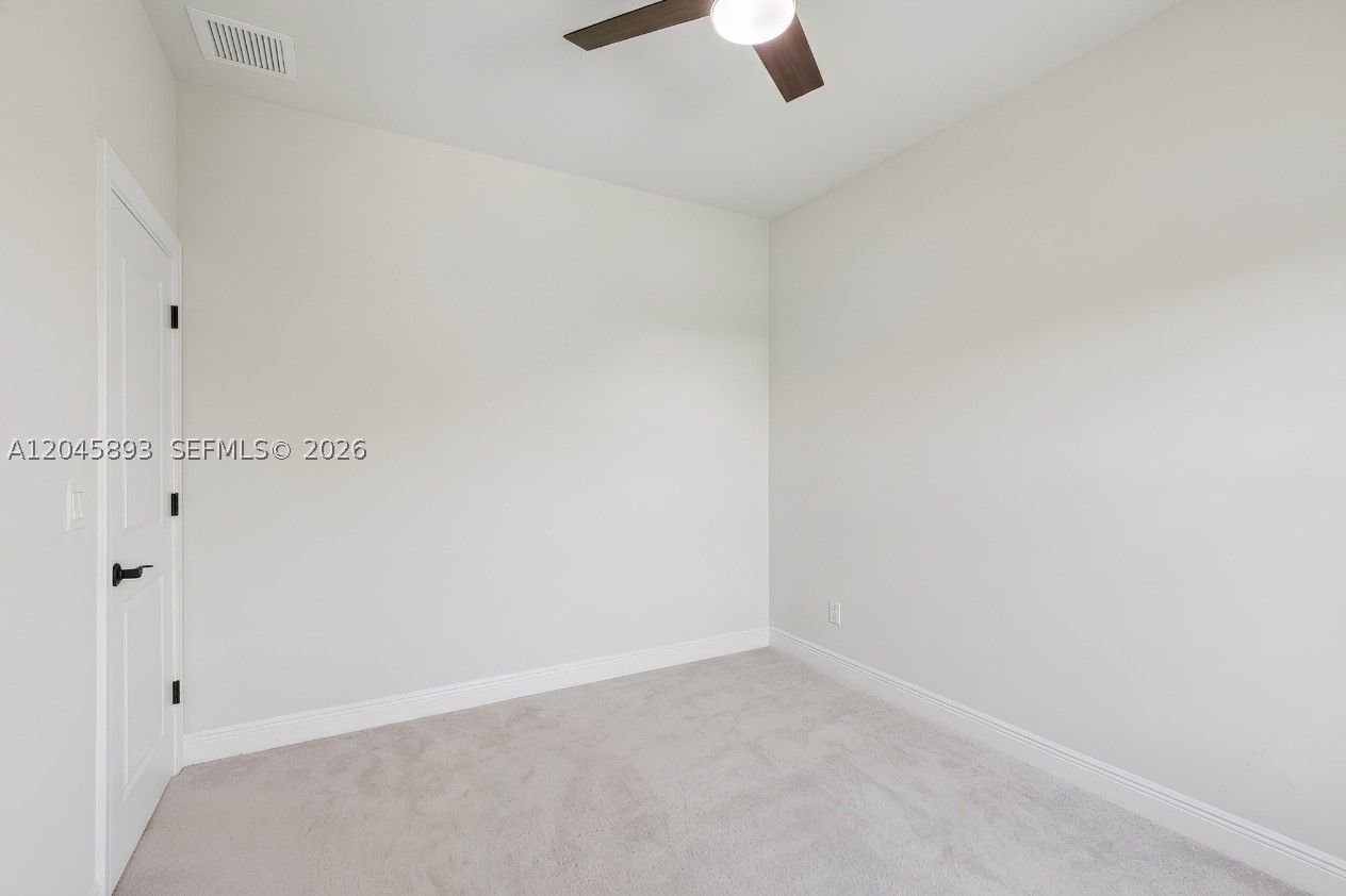 1636 Trailhead Ter Property Photo 33